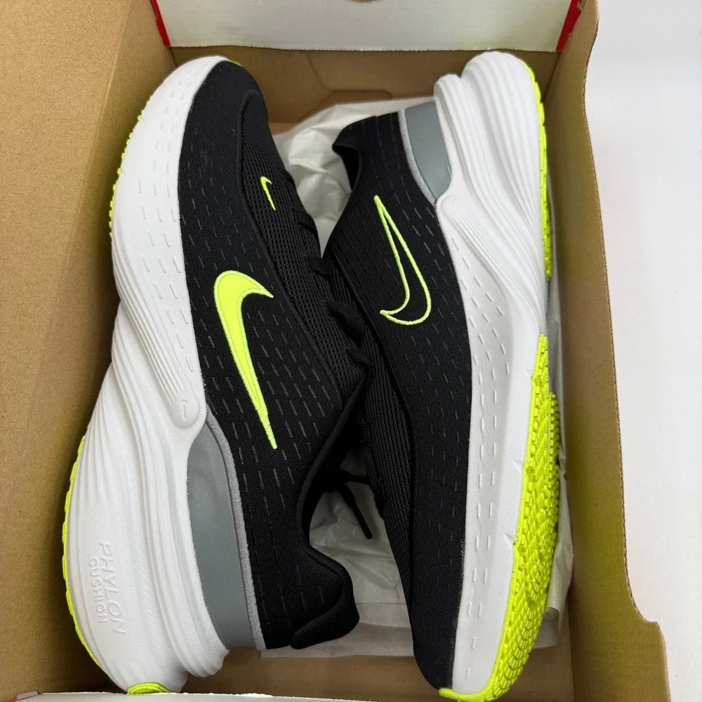 Nike Uplift SC Shoes Mens Size 12 Black Volt Glow Running IB2765-009